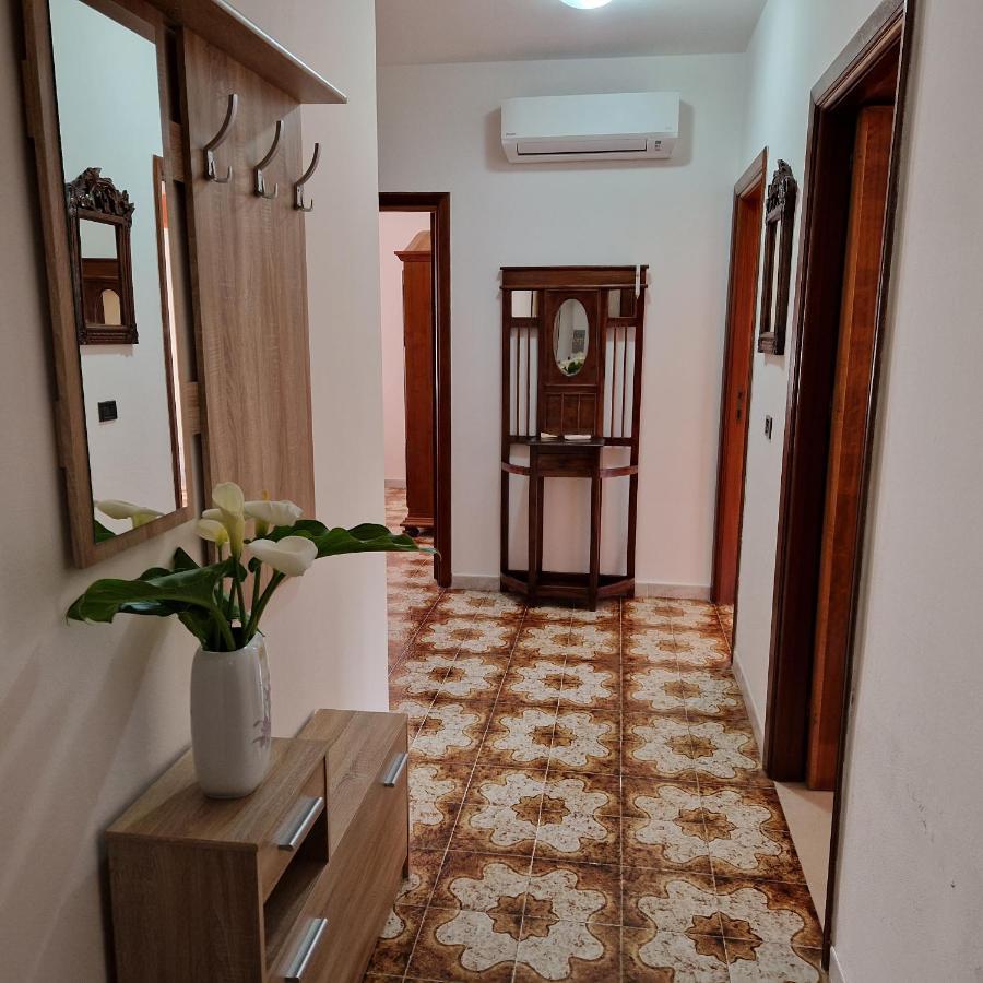 Appartamento Casa Vostra Bosa Exterior foto